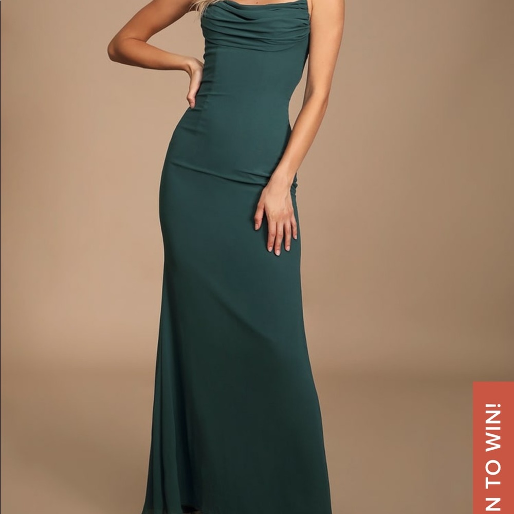 Emerald Green Lulus evening dress